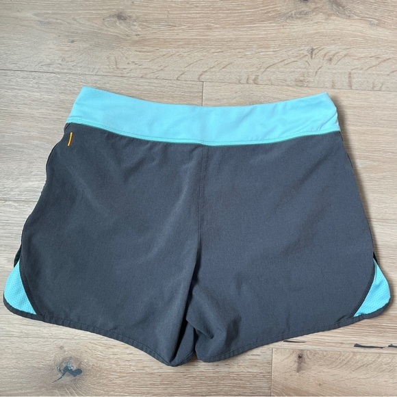 Lucy flex running Gray/Blue Athletic 5” lined Shorts Sz M *I - Picture 2 of 4